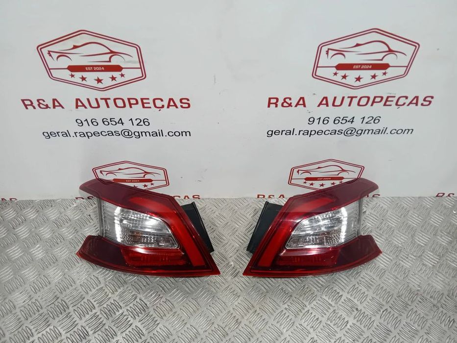 Farolins Peugeot 308 II 5 Portas Chassi Original