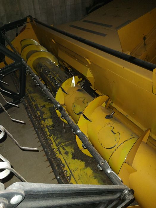 Kombajn zbożowy TC 5050