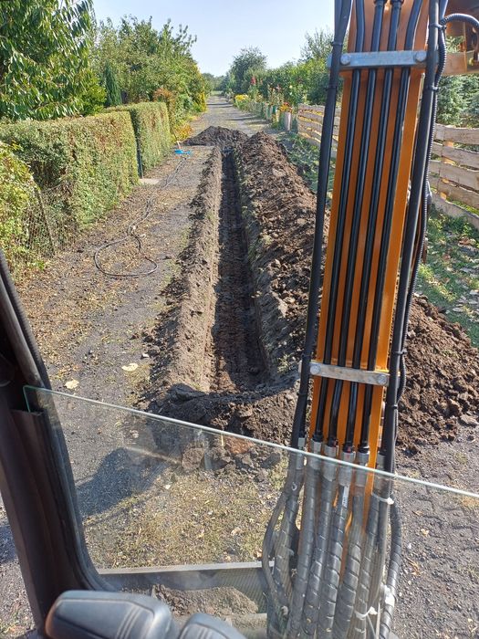 Usługi minikoparka koparką wykopy, roboty ziemne wynajem koparka z ope