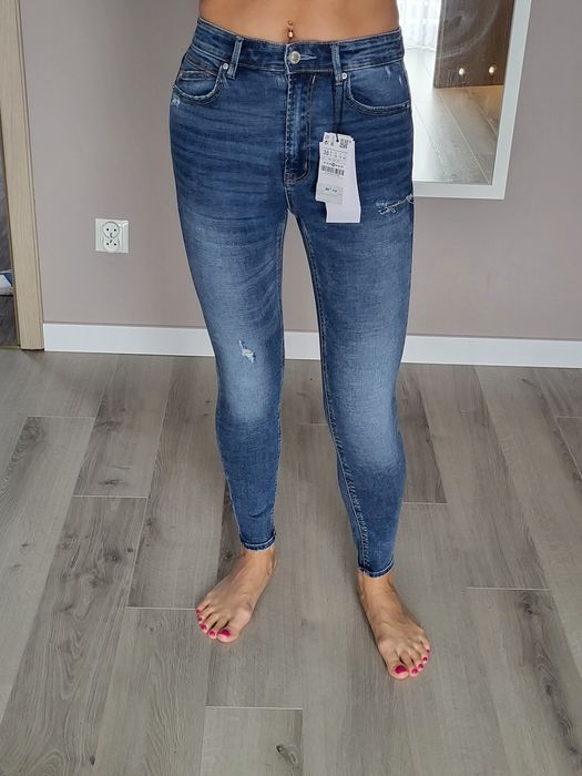 Jeansy rurki stradivarius r.38