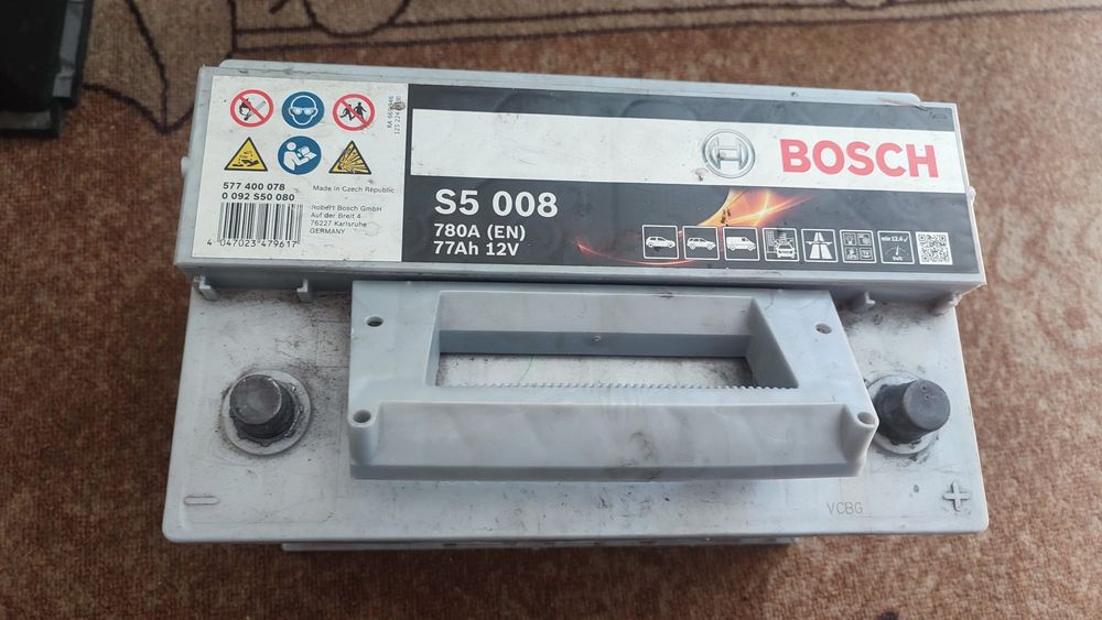 Akumularor bosch 12v 77ah 870A