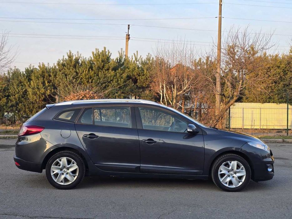 Продам  Renault Megane 2013. Можна в розстрочку, під викуп.