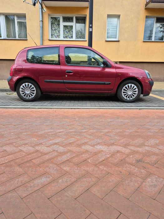 renault clio 1.1 2002