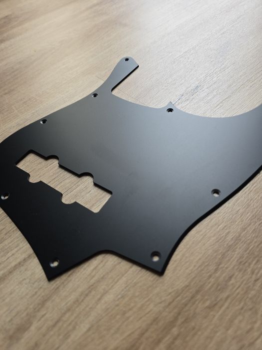 Pickguard Jazz Bass 4 cordas American
