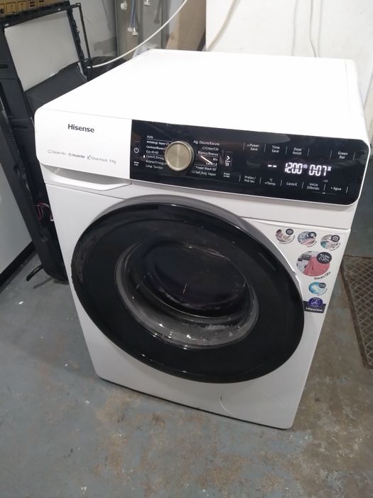 Máquina de lavar roupa 9kg, classe A.