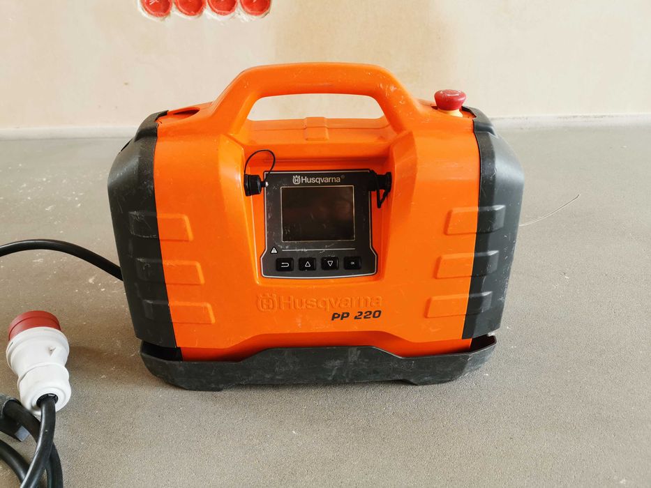 Agregat zasilający HUSQVARNA PP 220 (Power-BOX) 2018 r F-Vat
