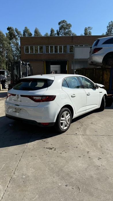 Para peças RENAULT Megane IV (B9A/M_)