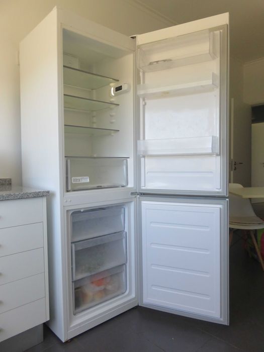 Frigorífico Combinado Hotpoint Ariston