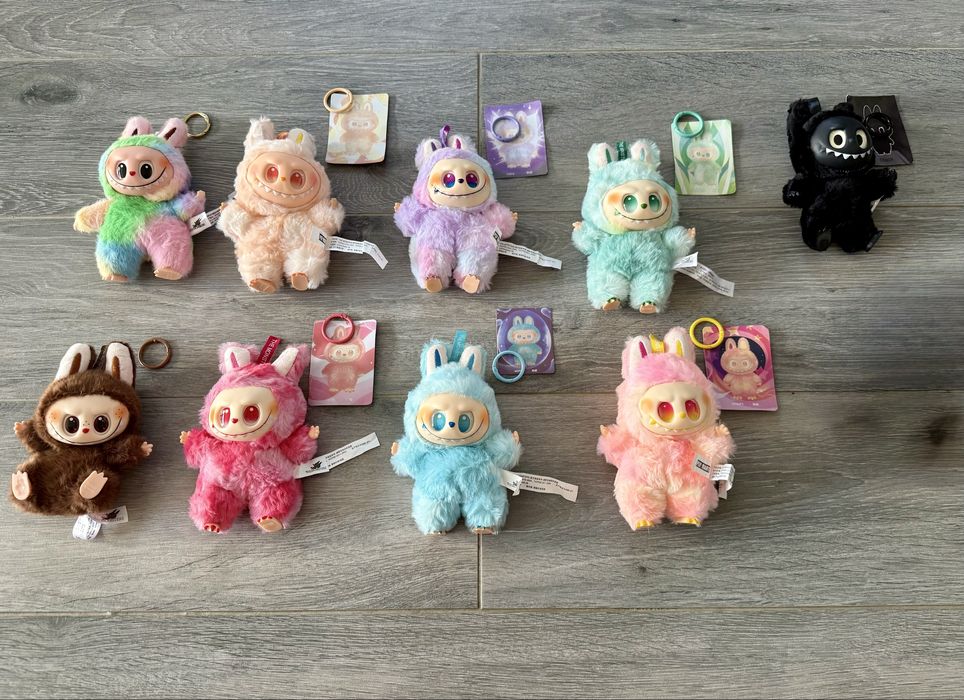 Labubu packed and sealed64552312151555123