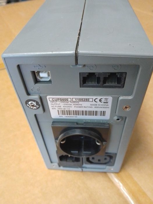 UPS 600VA sem bateria