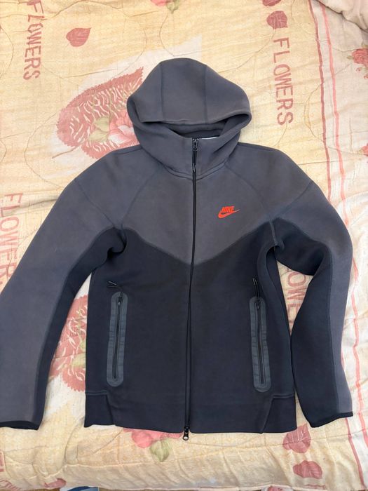nike  tech tleece