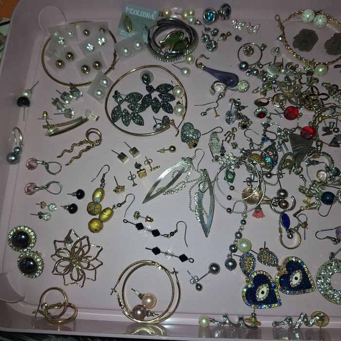 Kolczyki duży zestaw różnych kolczyków tous
