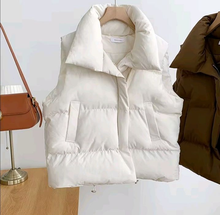 Жилетка жіноча безрукавка