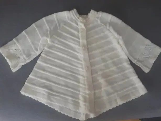 Sweterek jak płaszczyk chrzest r.104-110 ecri