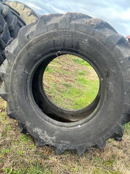 440/80-24 Dunlop JB564