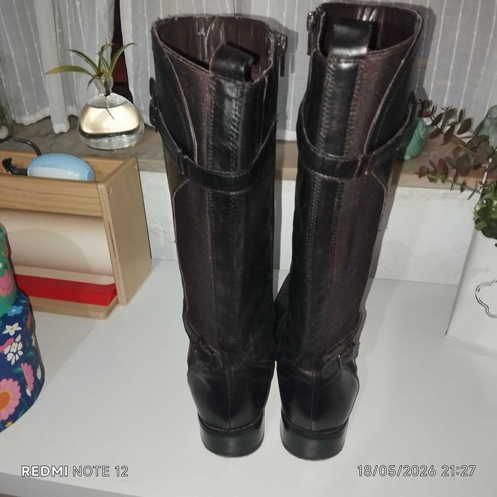 Bota Em couro La femme Tam 40