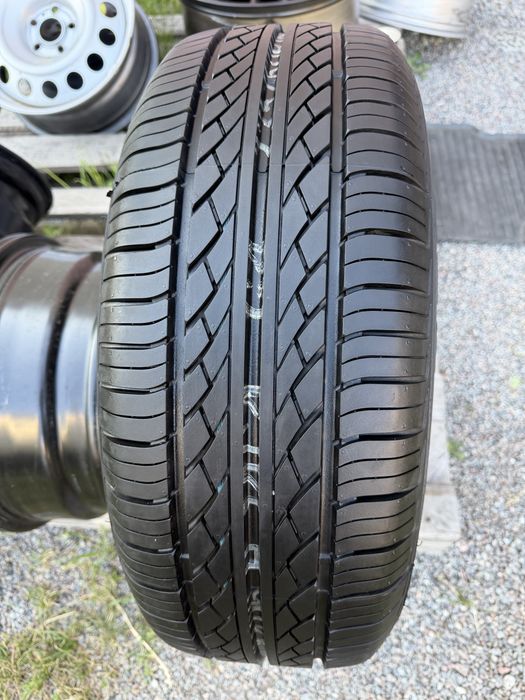 235/60/16 Hankook Optimo K406 235/60 R16 100H