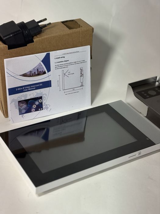 Wideodomofon IP 2 - Wire z ekranem dotykowym [915]