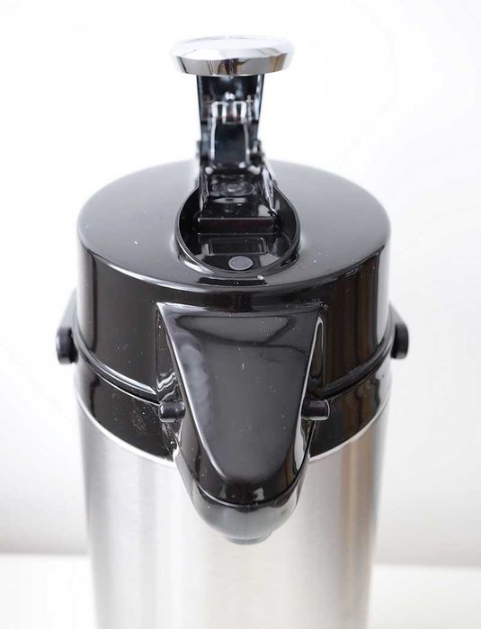 Termos na napoje Saro 2,2 l