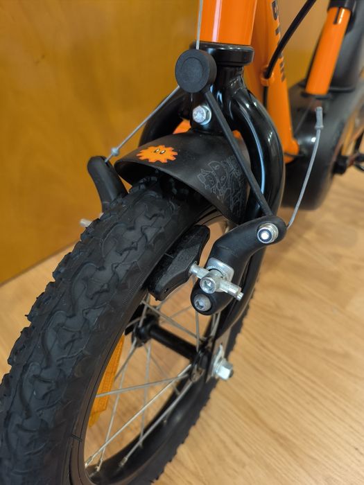 Vendo bicicleta btwin em muito bom estado, pouco uso