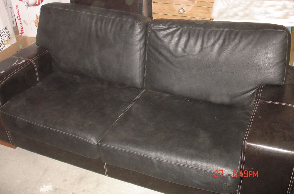 Sofá em pele Italiana