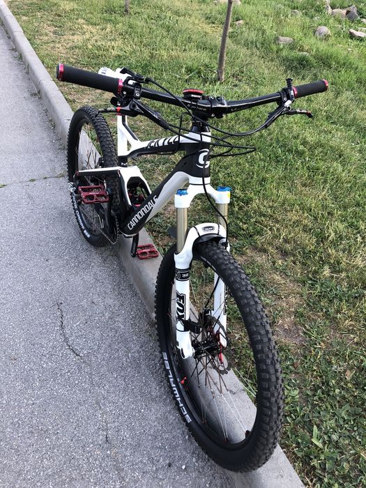 Cannondale jekyll  carbon