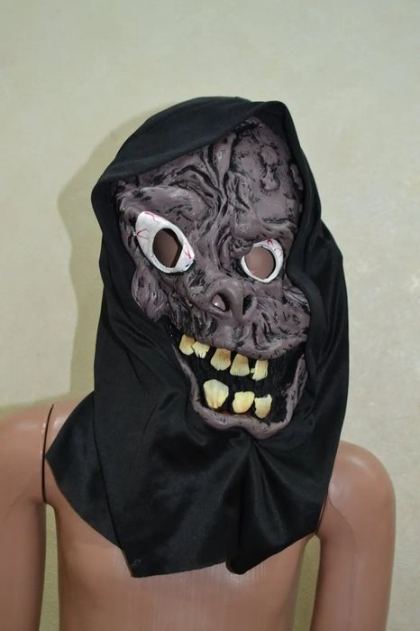 Продам классную, страшную маску для хеллоуина
