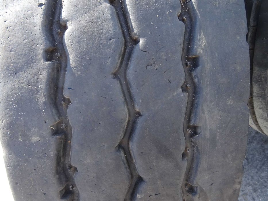 opona 385/65R22.5 Michelin X Works T Remix (800 netto)