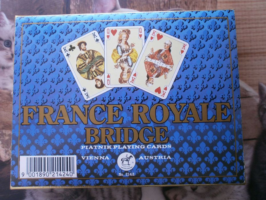 Продам комплект игральных карт "France Royal" 2Х55 (шт) новые.