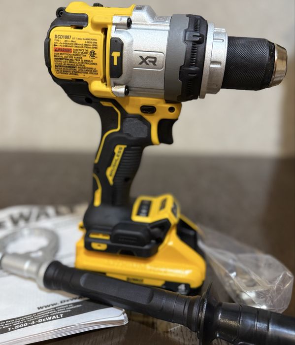 Dewalt DCD1007 Ударний дриль