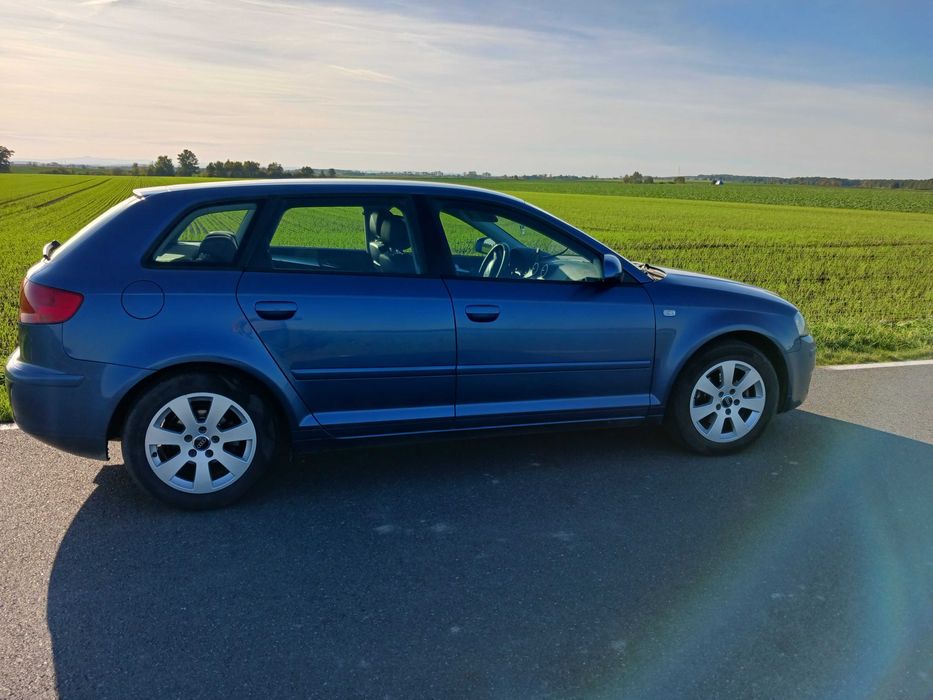 AUDI a3 8p tdi sportback