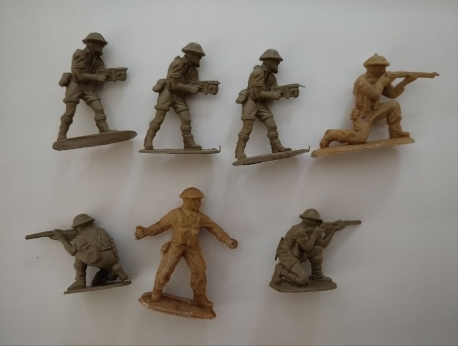 Солдатики.  Близько 30 шт