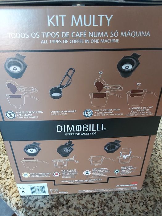 Máquina de café Dimobilli D6 com avaria