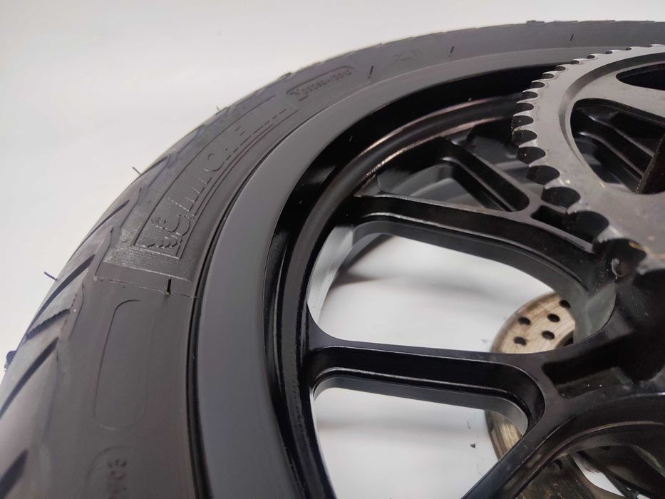 APRILIA TUONO 125 RS4 Felga Koło Tylne Tył Michelin 130/80-17 DOT1624