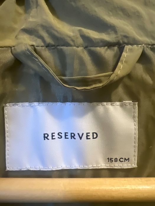 Продам пальто Reserved для дівчинки