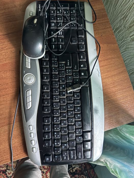 Монітор Philips 170p