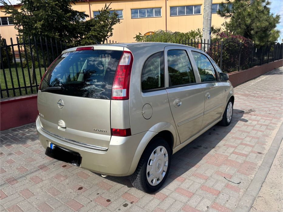 Opel Meriva 1.7. Isuzu
