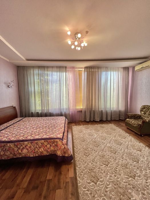 Продаю роскошный таунхаус в черте города