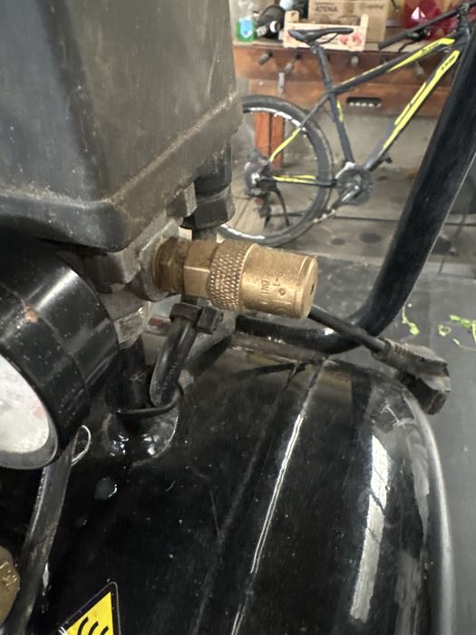 Compressor black+decker 50 litros