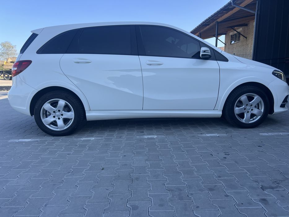 Mercedes B 250 електро 2015 31 kwt