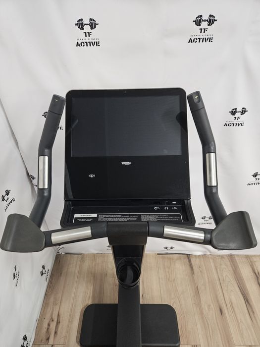 Rower pionowy technogym artis unity 3.0