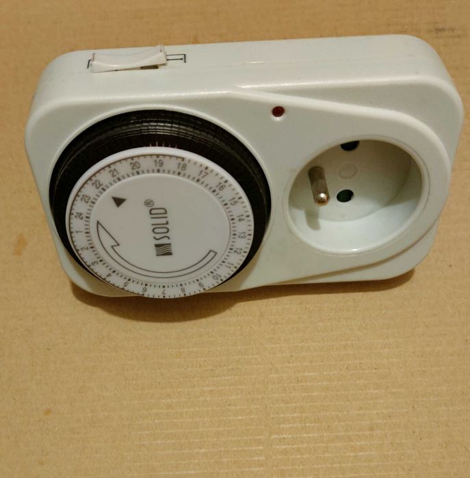 Mechaniczny programator włącznik czasowy manualny