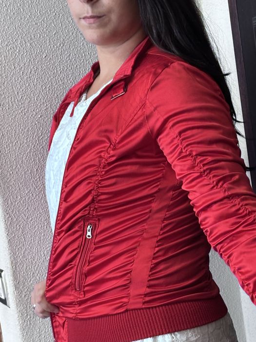 Roupas saia casaco e blusa