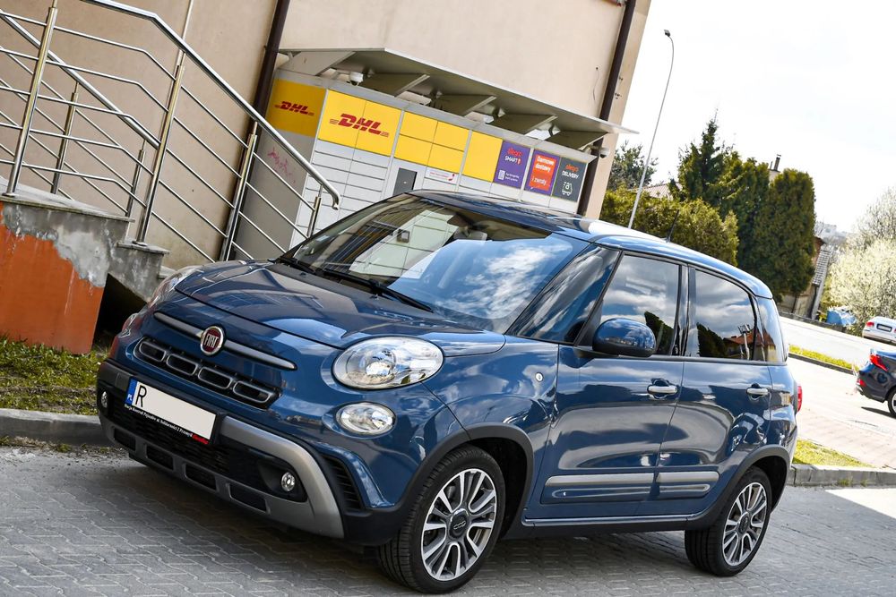 Fiat 500L Navi Tablet Czujniki Ładny Zadbany RZESZÓW !