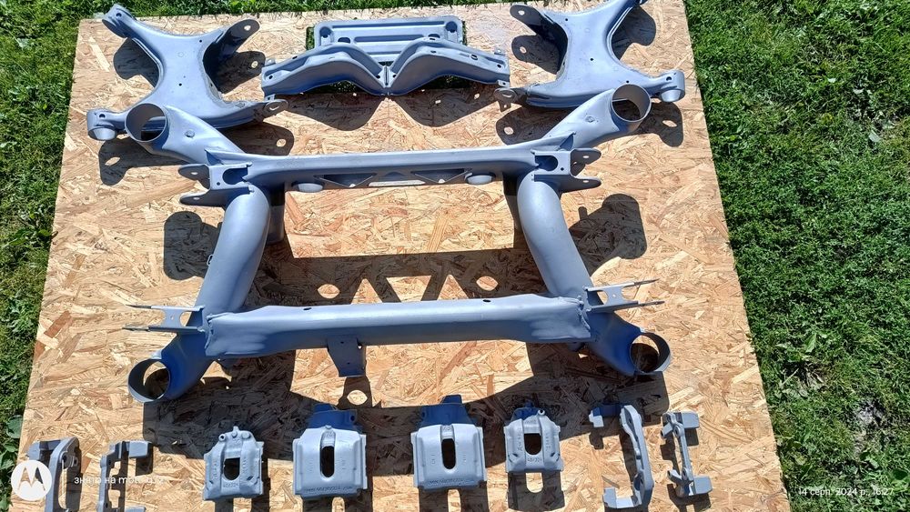 BMW балка супорт, лапа, редуктор