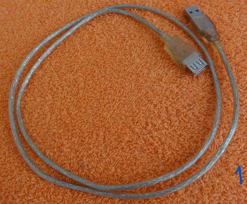 Diverse Set of Connection Cables427389735739729921
