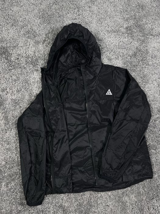 Куртка / Вітровка Nike ACG