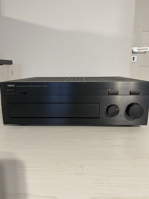 Wzmacniacz Yamaha AX-590