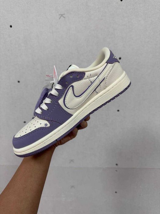 Кеди Nike Air Jordan x Travis Scott x Labubu Purple / кеди Найк Лабубу