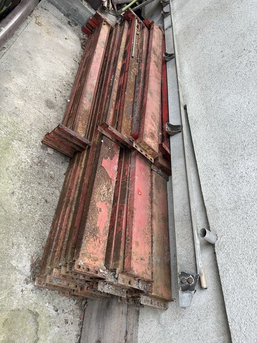 Regal magazynowy poprxeczki